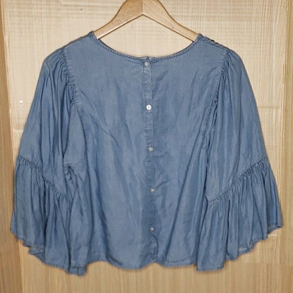 Hollister Womens Blue Lyocel Boho Cropped Embroidered Bell Sleeve Blouse Small - Picture 2 of 6